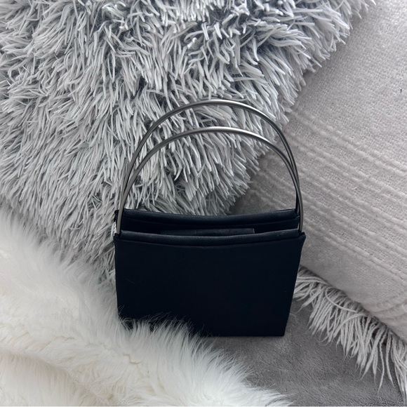 Elegant Black small purse - Picture 6 of 9